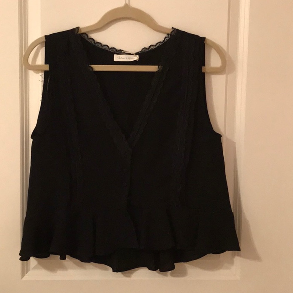 Ruffled top